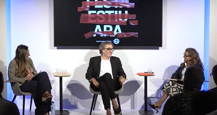 Carla Turró, Tatxo Benet i Esther Vera durant un debat sobre la llibertat d’expressió en la Festa d’Estiu de l’ARA. Foto: ARA