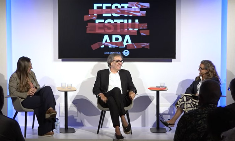 Carla Turró, Tatxo Benet i Esther Vera durant un debat sobre la llibertat d’expressió en la Festa d’Estiu de l’ARA. Foto: ARA